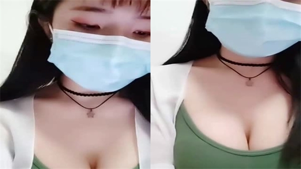 【新人学生妹】絶対領域初解禁！真空スクール制服收费私拍直播秀