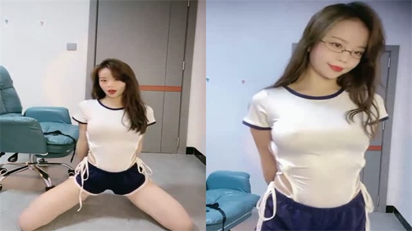 在职模特沫沫真实出镜 性感尤物私房湿身诱惑